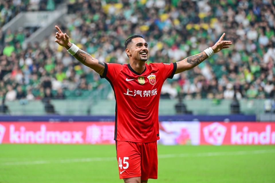 开奖网-莱昂纳多2026首球！破149天球荒，吐舌头庆祝，蒯纪闻妙传